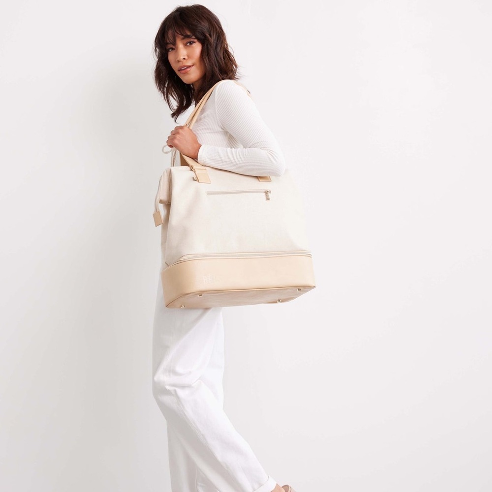 Beis The Mini Weekender in Beige